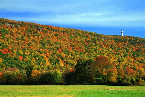 best places to see foliage in connecticut